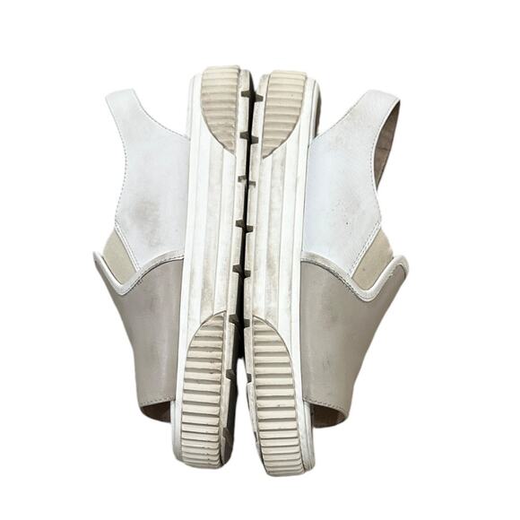 Camper Women's Sandals in Beige and White - Picture 6 of 7